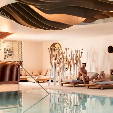 Hotel apartamentowy Six Senses Residences & Courchevel