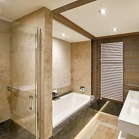 Six Senses Residences & 5* Courchevel