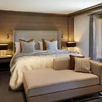 Six Senses Residences & 5*